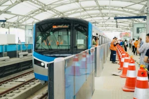 Người dân được đi Metro số 1 miễn phí trong 30 ngày