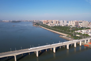 Tuyến đường sắt cao tốc đầu tiên của Trung Quốc kết nối trực tiếp tới biên giới Việt - Trung: Trải dài 47km, trị giá 22.000 tỷ, tương lai nâng cấp tốc độ lên 250km/h
