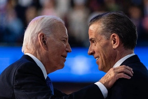 Nhà Trắng giải thích lý do Tổng thống Biden ân xá cho con trai