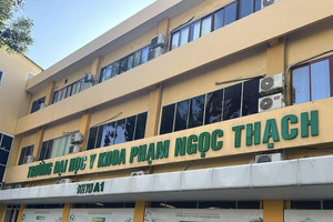 Thanh tra yêu cầu Đại học Y khoa Phạm Ngọc Thạch trả học phí dư cho sinh viên