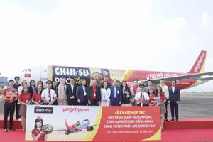 Vietjet bắt tay Masan Consumer đưa hương vị 'Phở Thìn Bờ Hồ' vươn ra thế giới