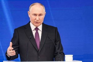 Ông Putin tuyên bố nền kinh tế Nga đứng vững trước 'đòn tấn công' từ phương Tây