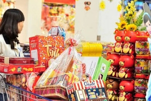Tết ấm áp: Hàng hóa đồng loạt giảm giá, hỗ trợ người lao động