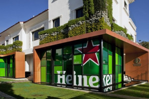 Heineken chỉ yêu cầu nhân viên đến văn phòng 2 ngày/tuần: 'Bí kíp' để phát triển bền vững trong ngành bia