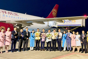 Juneyao Airlines ra mắt đường bay thẳng từ Thượng Hải đến Hà Nội