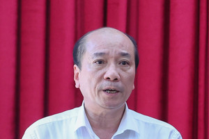 Kỷ luật khiển trách Chủ tịch và Phó Chủ tịch Đắk Lắk