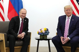 Nhiều nước sẵn sàng tổ chức hội nghị thượng đỉnh giữa ông Trump và ông Putin