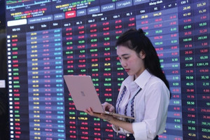 Nhận định chứng khoán phiên 2/1/2025: VN-Index có thể lùi về 1.255 điểm