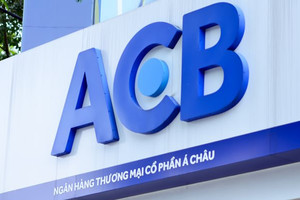 Nóng: Rộ tin đồn lãnh đạo đánh bạc, chuyển hàng chục triệu USD ra nước ngoài, ACB chính thức lên tiếng