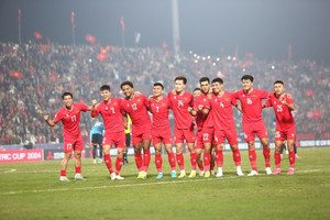 Việt Nam vô địch ASEAN Cup 2024 với tỷ số chung cuộc 5-3 trước ‘Voi chiến’ Thái Lan, chính thức nâng cúp vàng lần thứ 3 sau 6 năm làm lên lịch sử