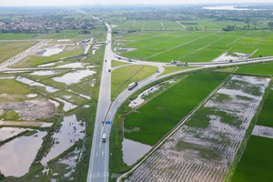 Tỉnh là ‘bến đỗ’ của Tập đoàn Trump tại Việt Nam: Tuyến đường 14 làn rộng hơn cao tốc chưa hoàn thành, loạt dự án nghìn tỷ đã ‘mọc lên như nấm’