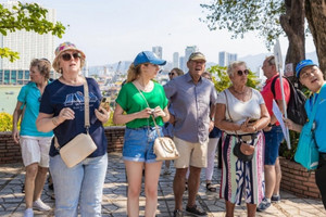 Địa phương có tộc người xuất thân bí ẩn: Bùng nổ du khách nước ngoài, đặt mục tiêu đón 11,8 triệu lượt khách năm 2025