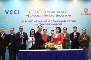 VCCI bắt tay Vingroup (VIC), kêu gọi 200.000 doanh nghiệp thành viên ưu tiên dùng xe VinFast