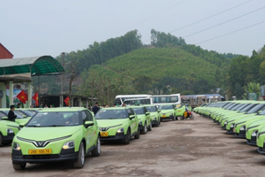 Chốt đơn 3.279 xe điện VinFast, hãng taxi Hà Nội nhanh chóng mở rộng địa bàn hoạt động