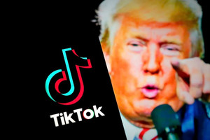 Ông Trump 'bật đèn xanh' cho tỷ phú Elon Musk mua lại TikTok