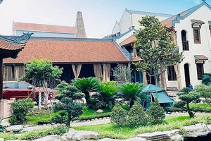 Biệt thự rộng 1.000m2 trên vùng đất Kinh Bắc: Bao phủ bởi gỗ quý, giá trị lên đến 20 tỷ đồng