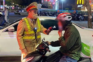 Chuyên gia Đại học Bách khoa Hà Nội lý giải thực hư chuyện ăn dưa muối ngày Tết gây nồng độ cồn trong máu