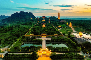 Quần thể danh thắng sở hữu ngôi chùa lớn nhất thế giới rộng 5.000ha của Việt Nam: Kéo dài hơn 10.000 năm lịch sử, khẳng định vị thế là trung tâm Phật giáo hàng đầu