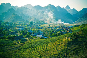 Thị xã trẻ nhất Việt Nam vừa được thành lập chưa đầy 2 ngày: ‘Viên ngọc xanh’ của Tây Bắc, 3 lần được vinh danh ‘Điểm đến thiên nhiên khu vực hàng đầu thế giới’