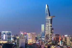 GDP từng xếp thứ 88/188, GDP bình quân xếp thứ 187/188: Sau 34 năm, Việt Nam tăng trưởng ra sao?