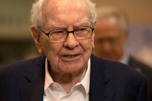 3 bài học đắt giá từ Warren Buffett để đầu tư thông minh hơn