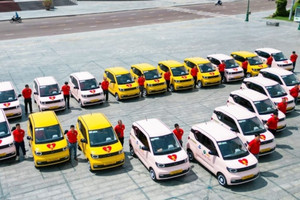 Tương lai của 'tân binh' xe điện mini trong sân chơi taxi công nghệ