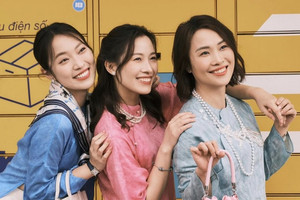 Gia đình Nghệ An có 3 chị em gái vừa xinh vừa giỏi, chị là Tiến sĩ Giáo dục, em là MC VTV, 25 tuổi tự tậu nhà, mua đất, xe hơi