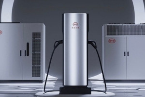 3 hãng xe Trung Quốc chạy đua giành ngôi vương sạc siêu tốc