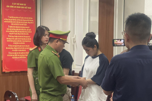 Bộ Công an khởi tố Quang Linh Vlogs, Hằng Du Mục