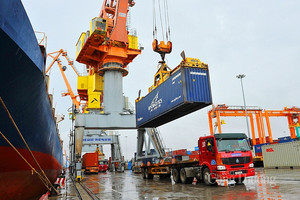 Cục Hải quan phát công văn 'hỏa tốc' về xuất hàng sang Mỹ