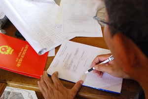Sáp nhập địa giới hành chính: Người dân không cần làm lại sổ đỏ, sổ hồng