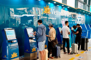 Thủ tục và đồ vật bị cấm khi đi máy bay, ai cũng nên biết để tránh rắc rối