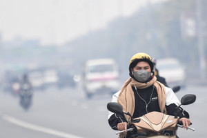 Vì sao Hà Nội, TPHCM chưa thể kiểm soát 'thủ phạm số 1’ gây ô nhiễm không khí?