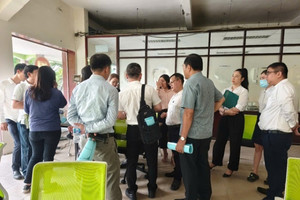 Doanh nghiệp nhựa 65 năm tuổi nhà cựu Thứ trưởng Hồ Thị Kim Thoa bên bờ phá sản, toàn bộ lãnh đạo bỗng 'mất tích', cổ đông bị bỏ rơi
