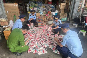 Ngăn chặn thành công hàng trăm kg mì chính nghi giả thương hiệu AJINOMOTO trước khi được đưa ra thị trường