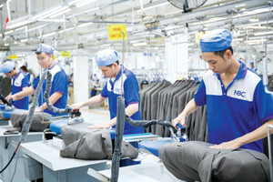 Tăng trưởng 2 con số, cách nào?