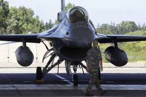 Mỹ có động thái mới liên quan đến máy bay F-16 của Ukraine