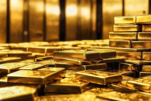 Giá vàng thế giới giảm mạnh sau kỷ lục, tuần tới ra sao?