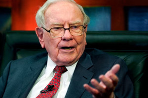 Tỷ phú Warren Buffett ra quyết định rúng động, di sản 1.000 tỷ USD ra sao?