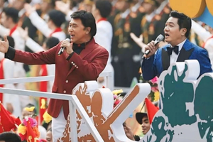 Đôi bạn thân là NSND hát mở màn tại đại lễ 30/4: Người là ‘trùm’ nhạc cách mạng, người sở hữu giọng ca opera ‘hàng hiếm’ Việt Nam