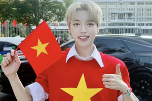 Nam ca sĩ từ thiện 500 triệu đồng nhân dịp kỷ niệm 50 năm Giải phóng miền Nam, thống nhất đất nước