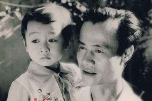 Giáo sư Âm nhạc, Phó Giám đốc Nhạc viện, người Việt Nam đầu tiên được trao tặng Huân chương hạng Nhất của Bulgaria, có con trai là MC VTV nổi tiếng