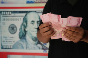 USD lao dốc không tưởng, nhà đầu tư rút vốn chuyển sang tiền tệ châu Á: Chuyện gì đang xảy ra?
