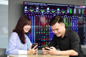 [LIVE] Thị trường 6/5: Nhóm midcap kéo, VN-Index tăng 8 điểm