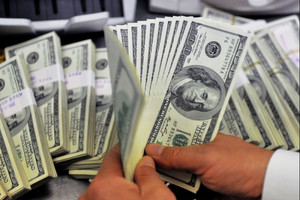 USD và Nhân dân tệ đồng loạt giảm, áp lực điều chỉnh từ quốc tế gia tăng