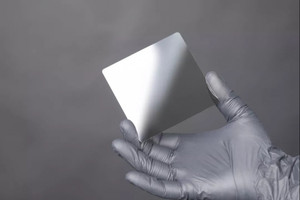 Phát minh loại chip 'bất tử': Lưu trữ không sợ nhiệt, không sợ cháy
