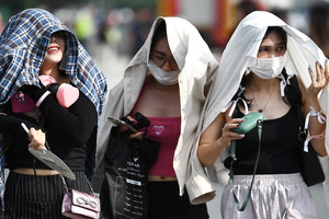 Dự báo thời tiết 7/5/2025: Nắng nóng đang lan khắp miền Bắc, Trung Bộ vượt 38 độ
