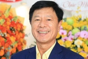 Vừa bắt đáy 23 triệu cổ phiếu HQC, Chủ tịch Trương Anh Tuấn tiếp tục đăng ký gom thêm 25 triệu đơn vị
