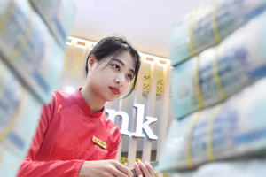 Lãi suất ngân hàng hôm nay 8/5/2025: Bật tăng, mức cao nhất 6,2%/năm