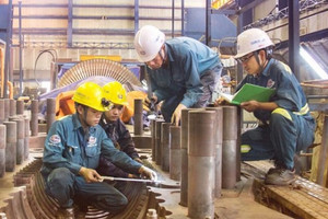 Thủ tướng: Phải có cơ chế, chính sách mang tính 'đòn bẩy' để doanh nghiệp tư nhân phát triển không giới hạn